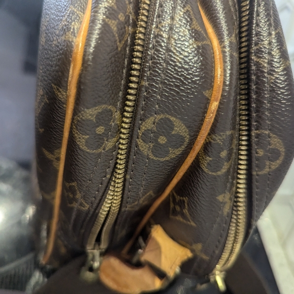 Louis Vuitton bag - Picture 4 of 15